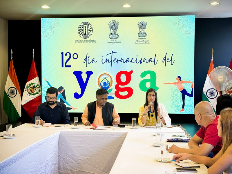 Ambassador met with yoga teachers and school to discuss and plan the upcoming activities for the 12th International Day of Yoga