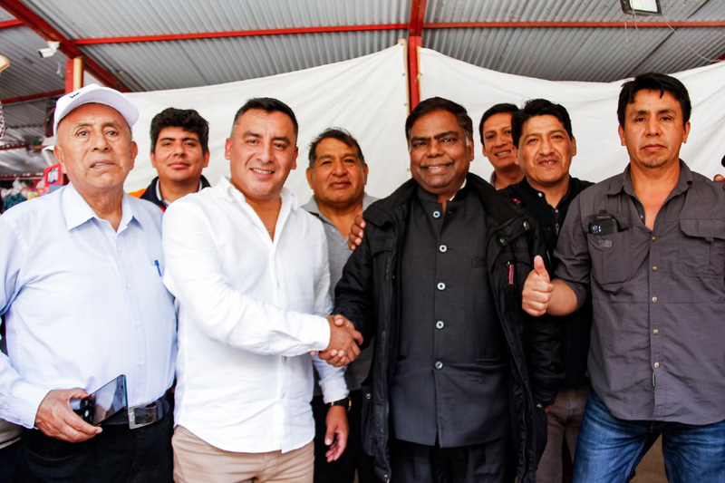 Ambassador along with Mr. Elvis La Torre, Mayor of Machu Picchu Town visited Willkar Community in Machu Picchu district